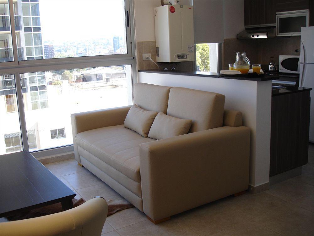 Amerian Carlos Paz & Suites Villa Carlos Paz Buitenkant foto